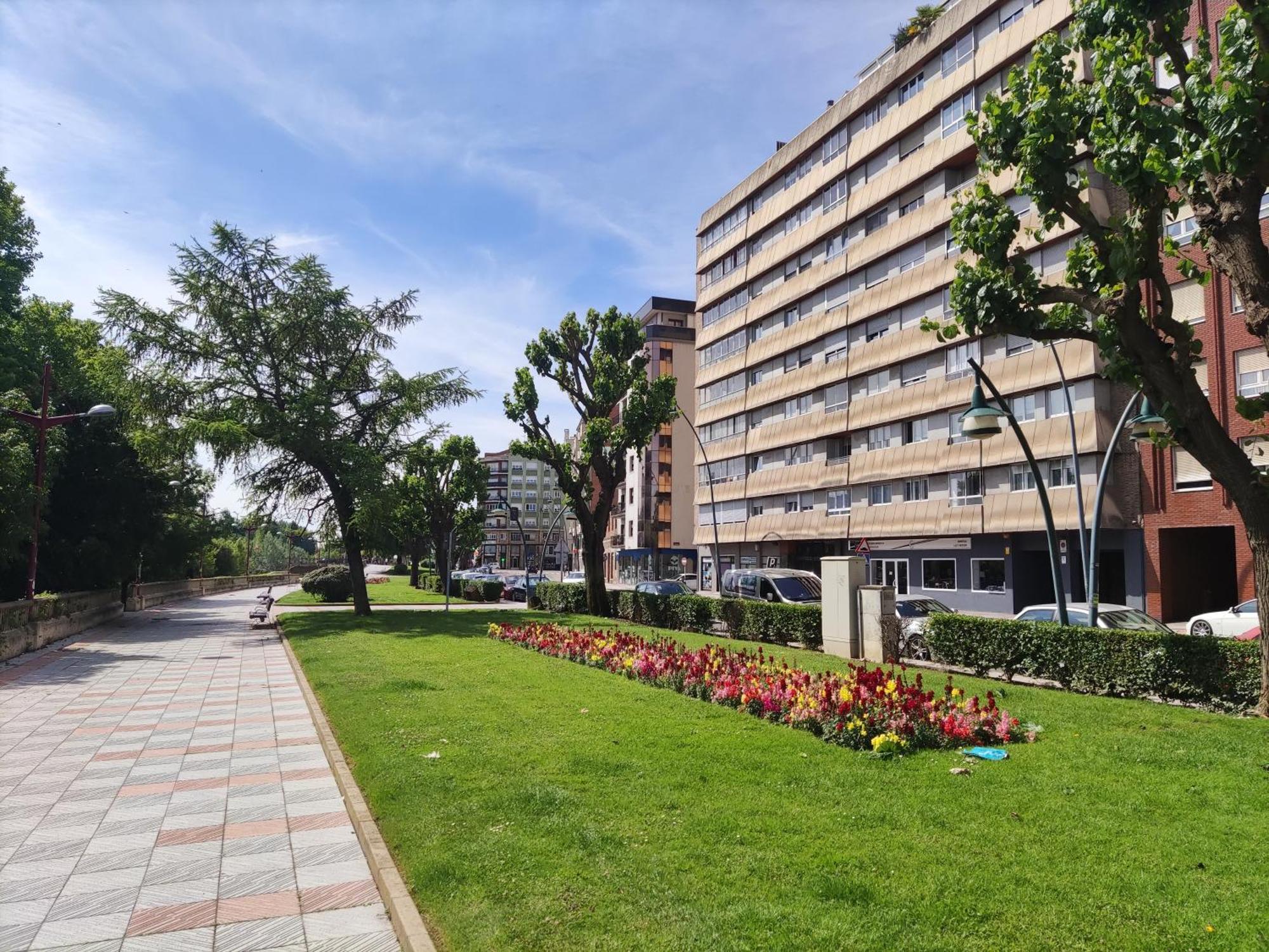 Leon Riverside Flat 外观 照片